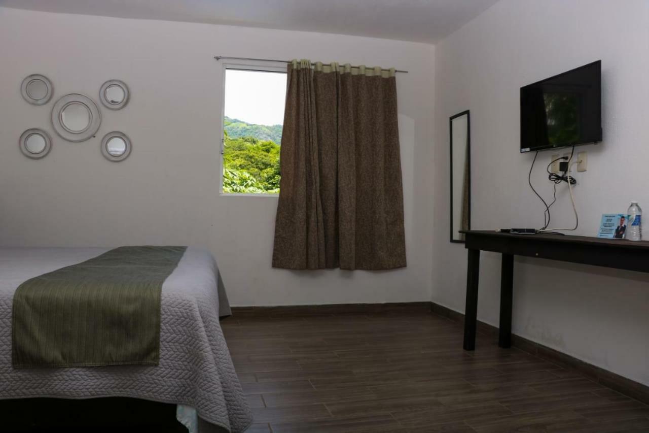 Garden Suites Tonala Exterior photo